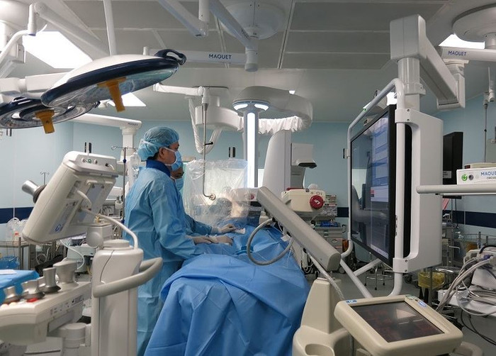 Những nỗ lực phát triển các thiết bị y tế hiện đại sẽ hỗ trợ điều trị tích cực hơn cho người bệnh. Những nỗ lực phát triển các thiết bị y tế hiện đại sẽ hỗ trợ điều trị tích cực hơn cho người bệnh.