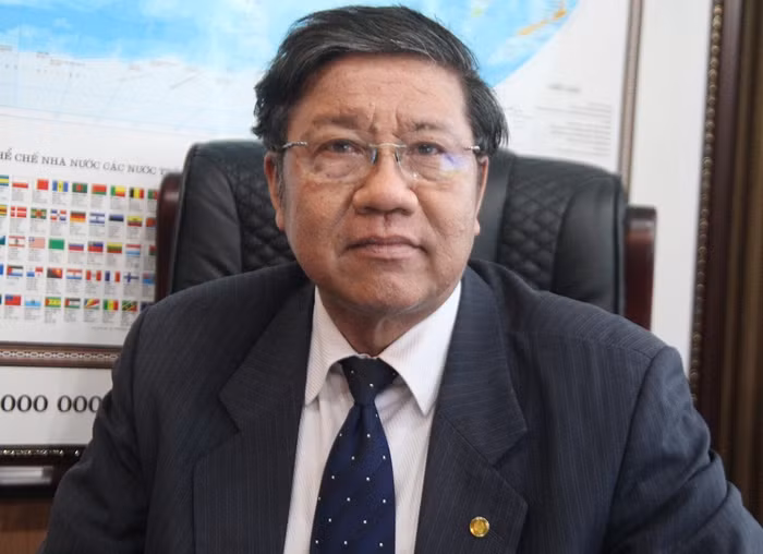 PGS.TS Nguyễn Văn Nhã - Nguyên trưởng Ban Đào tạo ĐH Quốc gia Hà Nội. PGS.TS Nguyễn Văn Nhã - Nguyên trưởng Ban Đào tạo ĐH Quốc gia Hà Nội.