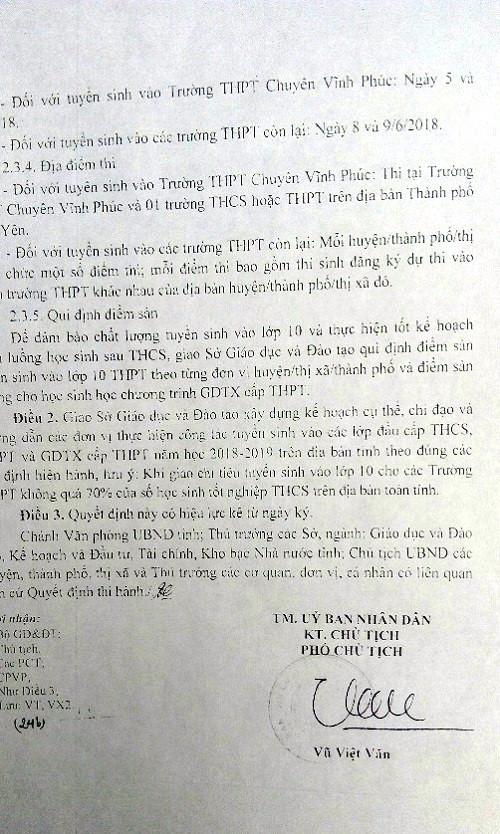 Quyết định số 724/ QĐ-UBND tỉnh Vĩnh Phúc về phương thức thi mới. Ảnh VL.