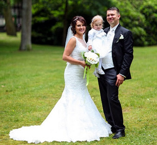 Đôi tân hôn đã có 1 con (Ảnh: tác giả cung cấp). Đôi tân hôn đã có 1 con (Ảnh: tác giả cung cấp).