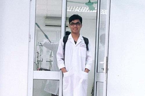 Chàng chiến sĩ công an trẻ xuất sắc với bảng thành tích học tập đáng nể ảnh 1