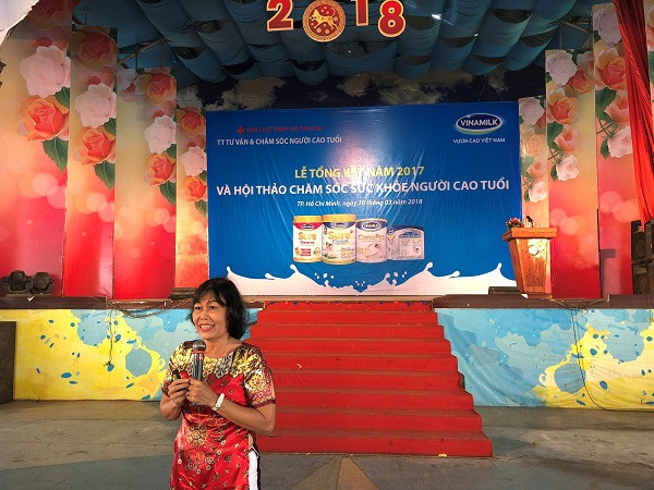 Bác sĩ Lê Kim Huệ, Nguyên Trưởng khoa Truyền thông Giáo dục sức khỏe, Trung tâm dinh dưỡng Thành phố Hồ Chí Minh chia sẻ tại hội thảo. Bác sĩ Lê Kim Huệ, Nguyên Trưởng khoa Truyền thông Giáo dục sức khỏe, Trung tâm dinh dưỡng Thành phố Hồ Chí Minh chia sẻ tại hội thảo.