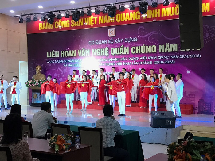 Liên hoan văn nghệ là một sân chơi bổ ích, bồi đắp thêm tình yêu quê hương, đất nước, yêu ngành, yêu nghề, tạo sự đoàn kết, gắn bó trong tập thể người lao động tại các đơn vị.