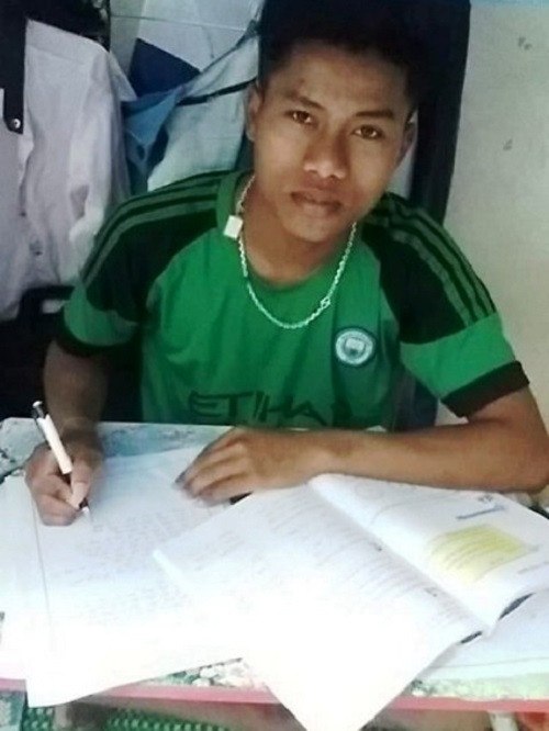 Hàng ngày, Đinh Đường vẫn đang cố gắng học hỏi, trau dồi kiến thức để đóng góp, xây dựng quê hương nơi mình sinh ra.