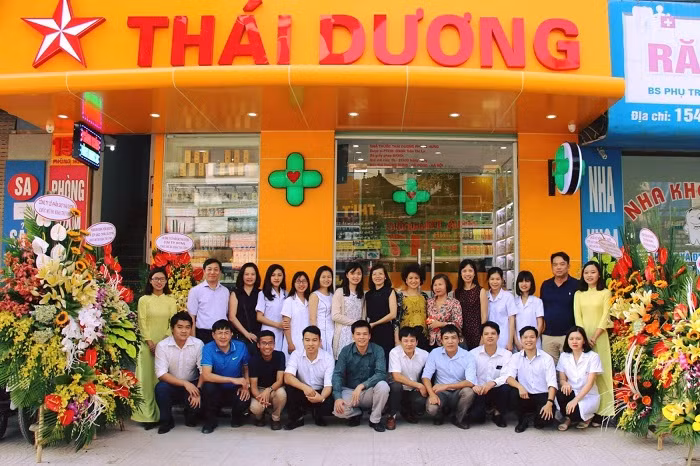 Lễ khai trương chuỗi nhà thuốc Thái Dương.