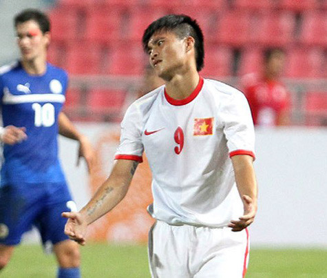 Công Vinh nằm trong số những cầu thủ sẽ không bao giờ được VFF triệu tập như lời phó chủ tịch Lê Hùng Dũng?