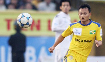 SLNA căng tràn khí thế đến Hàng Đẫy. SLNA căng tràn khí thế đến Hàng Đẫy.