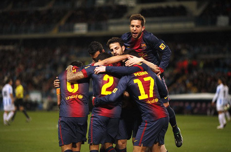 Dù gặp khá nhiều khó khăn nhưng Barcelona cũng đã vượt qua Malaga. Dù gặp khá nhiều khó khăn nhưng Barcelona cũng đã vượt qua Malaga.