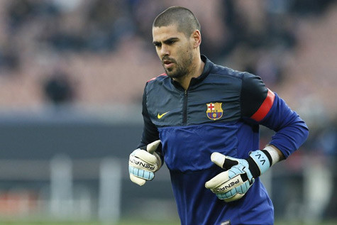 Thủ môn Victor Valdes.