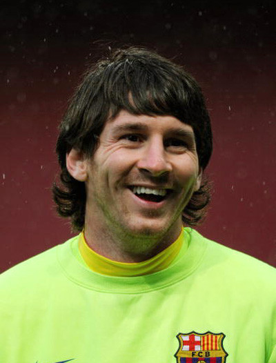 Messi nhận lương 13 triệu euro/năm. Messi nhận lương 13 triệu euro/năm.