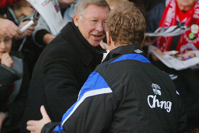 David Moyes và Alex Ferguson (2005), Sir Alex trước đó từng mời Moyes (khi còn ở Preston) về làm trợ lý cho mình David Moyes và Alex Ferguson (2005), Sir Alex trước đó từng mời Moyes (khi còn ở Preston) về làm trợ lý cho mình