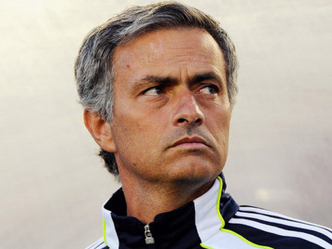 HLV Jose Mourinho sẽ rời Real. HLV Jose Mourinho sẽ rời Real.