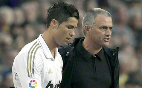 Dường như ở Madrid lúc này, Mourinho không còn được ai ưa. Dường như ở Madrid lúc này, Mourinho không còn được ai ưa.