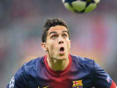 Khủng hoảng hàng thủ, Barca đặt cược vào cầu thủ non kinh nghiệm Marc Bartra. Khủng hoảng hàng thủ, Barca đặt cược vào cầu thủ non kinh nghiệm Marc Bartra.