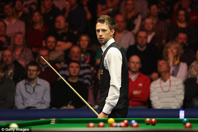 VĐV snooker Judd Trump chỉ nhận lương rất thấp so với các ngôi sao bóng đá dù anh là tay cơ hàng đầu thế giới. VĐV snooker Judd Trump chỉ nhận lương rất thấp so với các ngôi sao bóng đá dù anh là tay cơ hàng đầu thế giới.