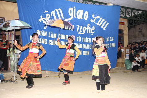 Ngập tràn cảm xúc đêm GL văn nghệ giữa núi rừng Kim Bon ảnh 6 Ngập tràn cảm xúc đêm GL văn nghệ giữa núi rừng Kim Bon ảnh 6