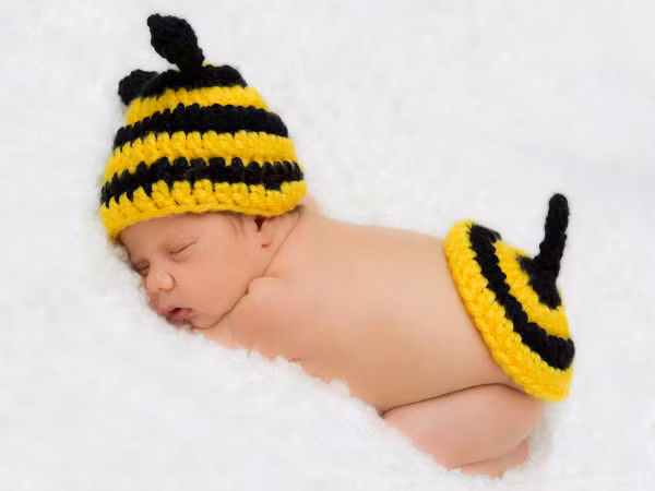 Những mẹo đơn giản để giúp bé ngủ một mình (Ảnh: theo Boldsky). Những mẹo đơn giản để giúp bé ngủ một mình (Ảnh: theo Boldsky).