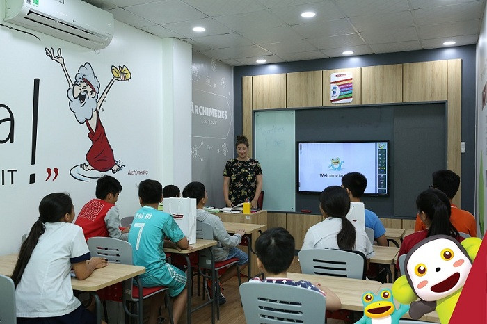 Với hệ thống 20 trung tâm tại khu vực miền Nam và không ngừng mở rộng. Với hệ thống 20 trung tâm tại khu vực miền Nam và không ngừng mở rộng.