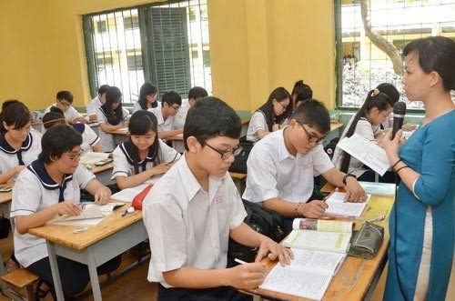 Không muốn nuôi "gà chọi", nhiều người đồng tình bỏ trường chuyên ảnh 2 Không muốn nuôi "gà chọi", nhiều người đồng tình bỏ trường chuyên ảnh 2