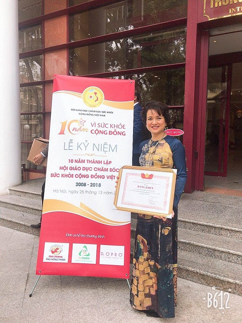 Thạc sĩ, Dược sĩ Nguyễn Thị Hương Liên. Thạc sĩ, Dược sĩ Nguyễn Thị Hương Liên.