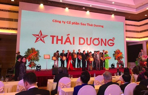 Sao Thái Dương tự hào được vinh danh trong buổi lễ. Sao Thái Dương tự hào được vinh danh trong buổi lễ.