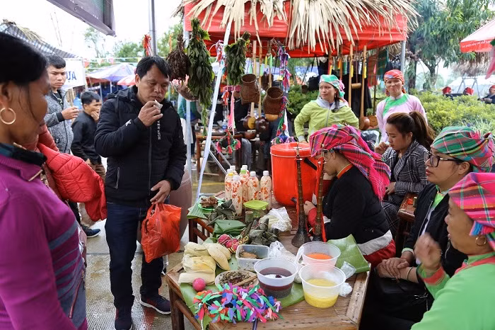 Giảm tới 50% giá vé cáp treo Fansipan trong Lễ hội mùa đông cực chất ảnh 4