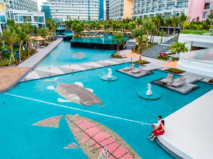 Khách sạn căn hộ nghỉ dưỡng Premier Residences Phu Quoc Emerald Bay.