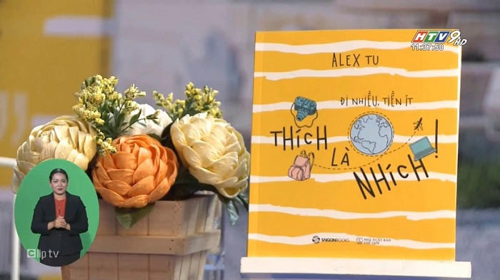 Cuốn sách Thích là nhích, đi nhiều, tiền ít (Ảnh: HTV9). Cuốn sách Thích là nhích, đi nhiều, tiền ít (Ảnh: HTV9).