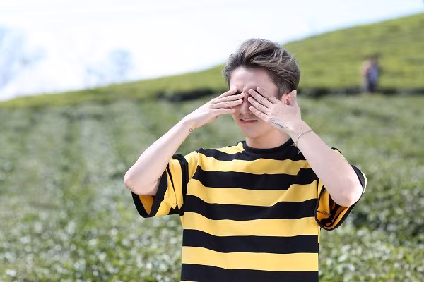 Sơn Tùng khuyến khích những bạn trẻ sống hoà mình với thiên nhiên, chia sẻ niềm vui và trải nghiệm khám phá những cung đường mới mỗi khi có thể để tạo cảm hứng trong cuộc sống