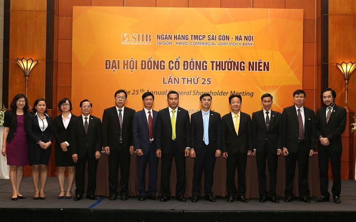 Hội đồng Quản trị và Ban Kiểm soát Ngân hàng SHB nhiệm kỳ 2017 - 2022. ảnh: shb.
