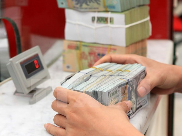 Giảm lãi suất cho vay, tạo điều kiện tiếp cận vốn tốt hơn cho doanh nghiệp. ảnh: TTXVN. Giảm lãi suất cho vay, tạo điều kiện tiếp cận vốn tốt hơn cho doanh nghiệp. ảnh: TTXVN.
