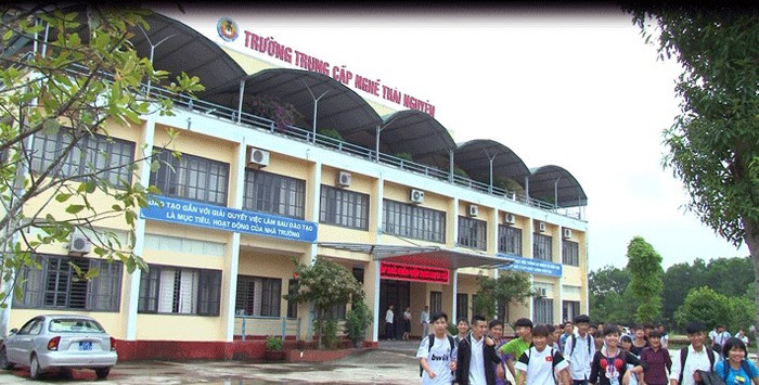 Bộ trưởng Đào Ngọc Dung chỉ rõ những yếu khuyết của giáo dục nghề nghiệp ảnh 2 Bộ trưởng Đào Ngọc Dung chỉ rõ những yếu khuyết của giáo dục nghề nghiệp ảnh 2