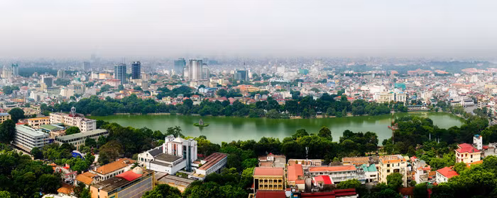 Sự đoàn kết của đồng bào cả ở trong và ngoài nước là nguồn sức mạnh vô tận để phát triển Việt Nam thịnh vượng. ảnh: Hà Nội Mới.