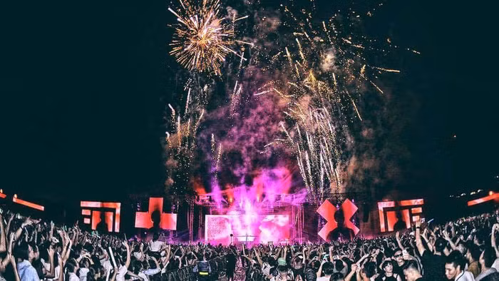 Show diễn Martin Garrixx tại Việt Nam.