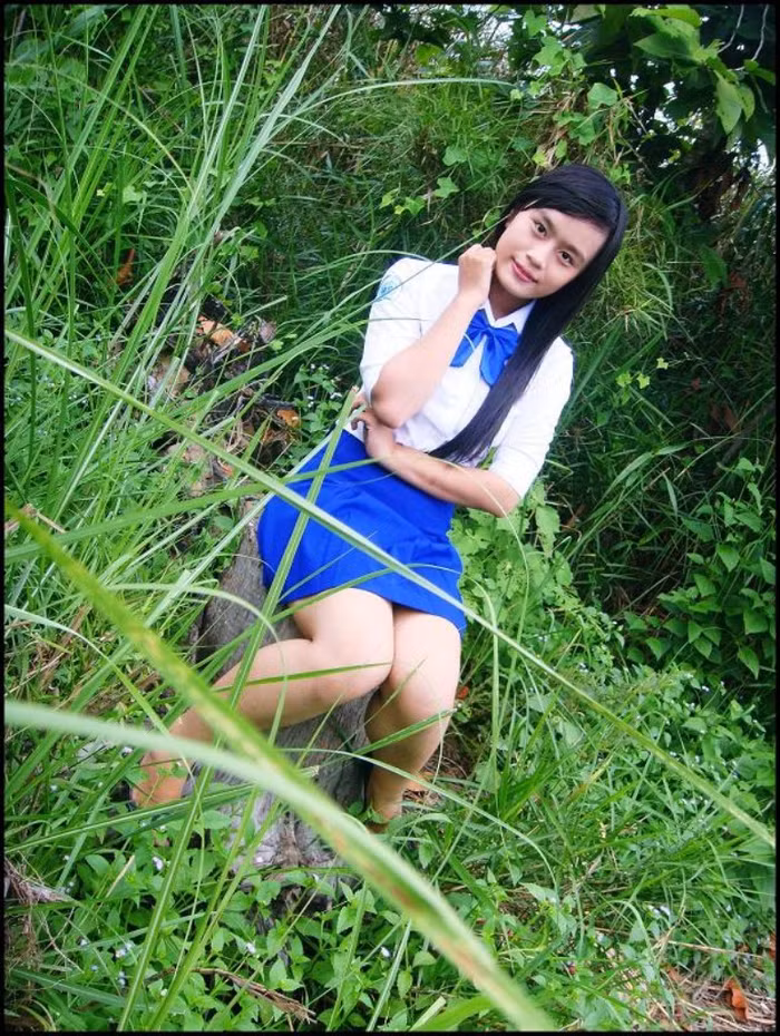 Huỳnh Thị Bảo Đoan có sở thích: nghe nhạc, shopping và làm quen với mọi người