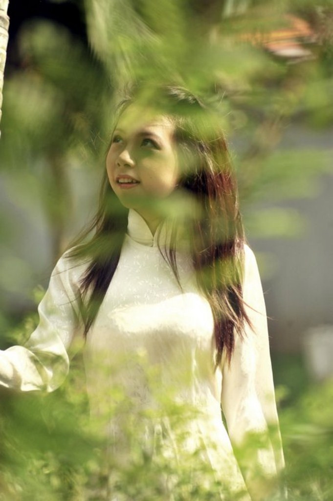 Hiền hiện đang trong Ban Tổ Chức dạ hội của trường Hiền hiện đang trong Ban Tổ Chức dạ hội của trường