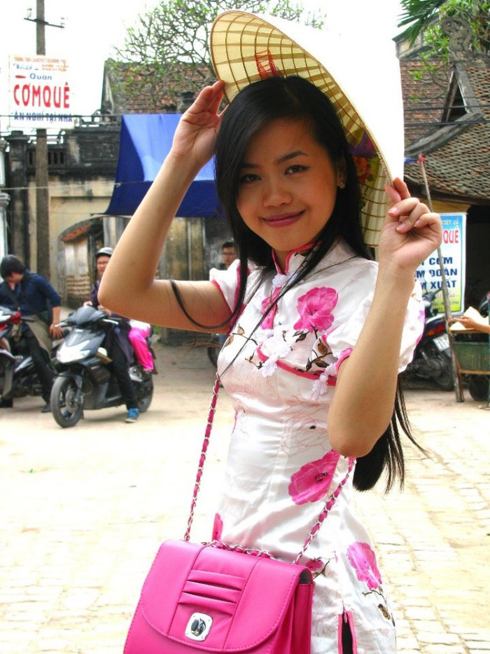 Thùy Lương có sở thích xem phim, nghe nhạc và chụp ảnh