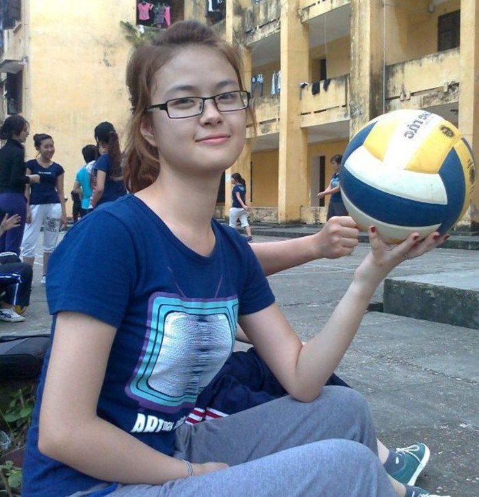 Mai Anh có năng khiếu trong việc pha trò cho người khác cười, bởi nhìn người khác vui mình cũng thấy rất hạnh phúc Mai Anh có năng khiếu trong việc pha trò cho người khác cười, bởi nhìn người khác vui mình cũng thấy rất hạnh phúc