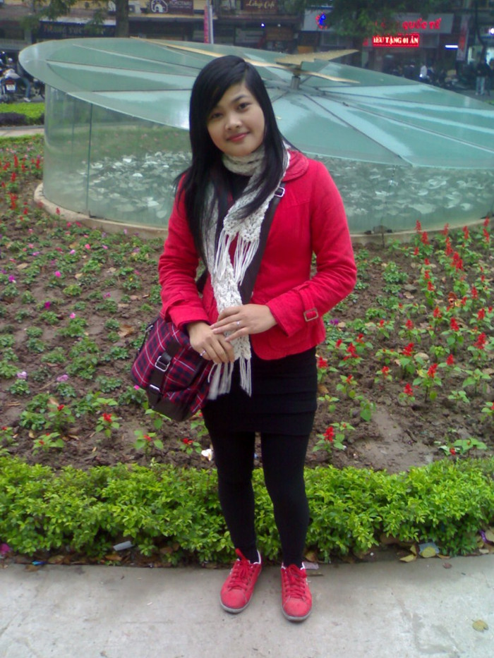 Thu Quỳnh là người sống chân thực hòa đồng với tất cả mọi người,thích nhẹ nhàng và tình cảm, lãng mạn, được mọi người và bạn bè yêu thương quý mến. Cô thích màu xanh của hòa bình, màu tím của sự thủy chung, thích hoa phong lan, hoa ly, và hoa tulip, thích được đi dạo một mình khi buồn, thích cuộc sống thanh bình yên ả nơi thôn quê. Thu Quỳnh là người sống chân thực hòa đồng với tất cả mọi người,thích nhẹ nhàng và tình cảm, lãng mạn, được mọi người và bạn bè yêu thương quý mến. Cô thích màu xanh của hòa bình, màu tím của sự thủy chung, thích hoa phong lan, hoa ly, và hoa tulip, thích được đi dạo một mình khi buồn, thích cuộc sống thanh bình yên ả nơi thôn quê.