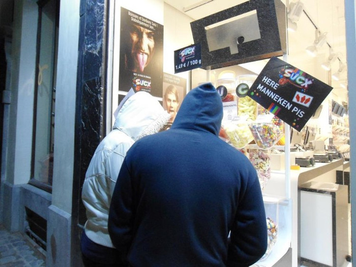 Đố các bạn biết tớ là ai? Đố các bạn biết tớ là ai?