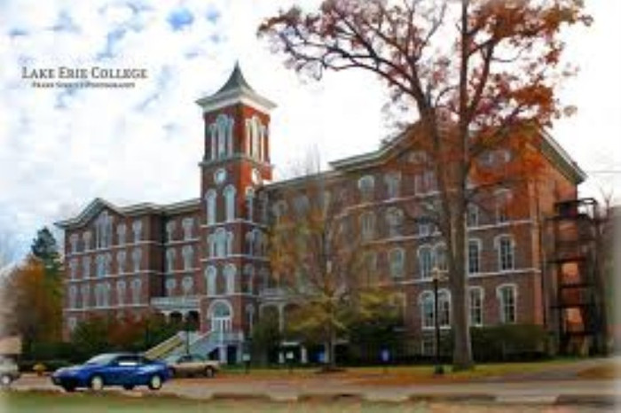 Lake Erie College of Osteopathic Medicine. Xem thêm: Phỏng vấn xin visa du học Mỹ: Vì sao bị từ chối? (P1) /Phỏng vấn xin visa du học Mỹ: Vì sao bị từ chối? (P2)