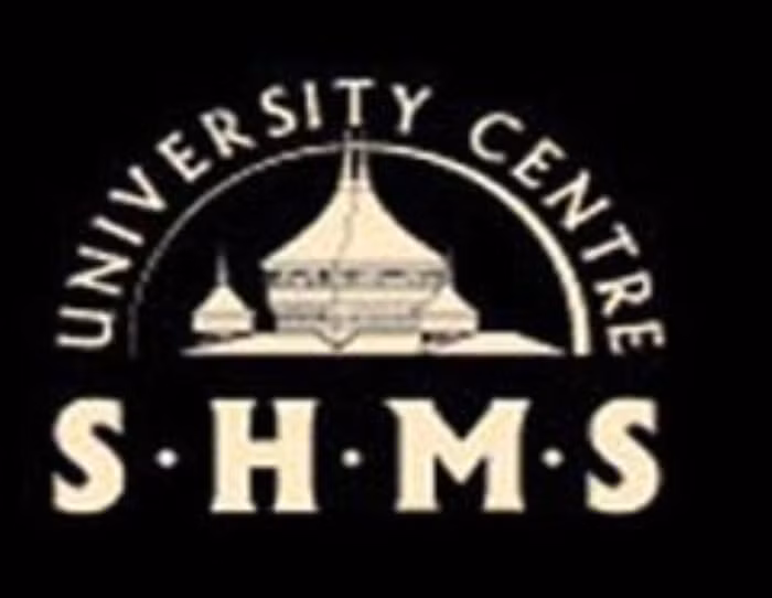 1. Trường Quản trị du lịch khách sạn (SHMS): SHMS là thành viên của ASEH – Hiệp hội các trường Quản trị khách sạn du lịch tốt nhất Thụy Sỹ (www.aseh.ch). Trường có hai cơ sở ở Caux-Montreux và Leysin cách Geneva 1h đi ôtô. 1. Trường Quản trị du lịch khách sạn (SHMS): SHMS là thành viên của ASEH – Hiệp hội các trường Quản trị khách sạn du lịch tốt nhất Thụy Sỹ (www.aseh.ch). Trường có hai cơ sở ở Caux-Montreux và Leysin cách Geneva 1h đi ôtô.