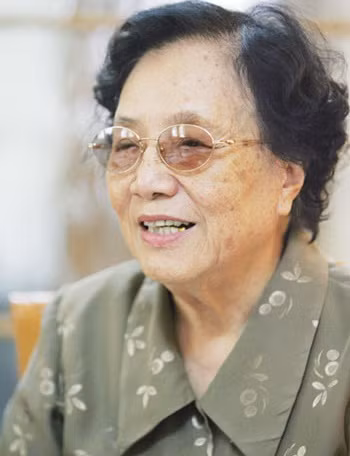 Nguyên PCT nước Nguyễn Thị Bình: 