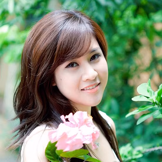 Cô nàng dễ thương này được bạn trẻ cả nước biết đến qua vai diễn Mai Hàn trong seris phim dành cho tuổi teen Những phóng viên vui nhộn. Những nữ sinh diện áo dài đẹp hơn cả Hoa hậu Mai Phương Thúy (P29) Những nữ sinh diện áo dài đẹp hơn cả Hoa hậu Mai Phương Thúy (P28) Hotgirl Yến Korea làm lu mờ cả hoa cỏ mùa xuân Á hậu Việt Đỗ Hoàng Anh - Ngôi sao sáng của ĐH Văn hóa Hà Nội >>Hoa khôi các trường đại học, cao đẳng >>Ngôi sao học đường Cô nàng dễ thương này được bạn trẻ cả nước biết đến qua vai diễn Mai Hàn trong seris phim dành cho tuổi teen Những phóng viên vui nhộn. Những nữ sinh diện áo dài đẹp hơn cả Hoa hậu Mai Phương Thúy (P29) Những nữ sinh diện áo dài đẹp hơn cả Hoa hậu Mai Phương Thúy (P28) Hotgirl Yến Korea làm lu mờ cả hoa cỏ mùa xuân Á hậu Việt Đỗ Hoàng Anh - Ngôi sao sáng của ĐH Văn hóa Hà Nội >>Hoa khôi các trường đại học, cao đẳng >>Ngôi sao học đường
