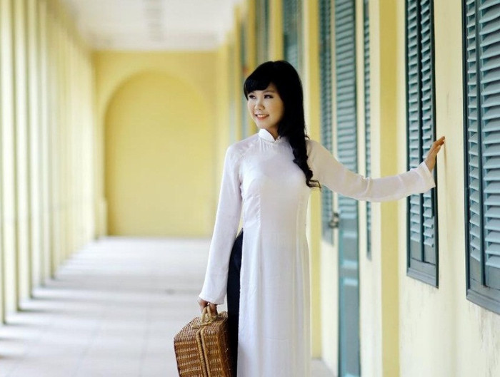 Cô bạn là một trong 15 gương mặt xuất sắc nhất của cuộc thi Duyên dáng Hà thành và còn ẵm trọn 3 giải cao nhất trong cuộc thi Nét đẹp Tràng An Những nữ sinh diện áo dài đẹp hơn cả Hoa hậu Mai Phương Thúy (P29) Những nữ sinh diện áo dài đẹp hơn cả Hoa hậu Mai Phương Thúy (P28) Hotgirl Yến Korea làm lu mờ cả hoa cỏ mùa xuân Á hậu Việt Đỗ Hoàng Anh - Ngôi sao sáng của ĐH Văn hóa Hà Nội >>Hoa khôi các trường đại học, cao đẳng >>Ngôi sao học đường Cô bạn là một trong 15 gương mặt xuất sắc nhất của cuộc thi Duyên dáng Hà thành và còn ẵm trọn 3 giải cao nhất trong cuộc thi Nét đẹp Tràng An Những nữ sinh diện áo dài đẹp hơn cả Hoa hậu Mai Phương Thúy (P29) Những nữ sinh diện áo dài đẹp hơn cả Hoa hậu Mai Phương Thúy (P28) Hotgirl Yến Korea làm lu mờ cả hoa cỏ mùa xuân Á hậu Việt Đỗ Hoàng Anh - Ngôi sao sáng của ĐH Văn hóa Hà Nội >>Hoa khôi các trường đại học, cao đẳng >>Ngôi sao học đường