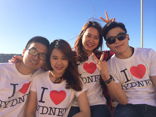 Theo TS.Nguyễn Tiến Luận, nếu Việt Nam có trường đại học đẳng cấp quốc tế thì nhiều học sinh không phải ra nước ngoài. ảnh minh họa: Trương Mỹ Huê. Theo TS.Nguyễn Tiến Luận, nếu Việt Nam có trường đại học đẳng cấp quốc tế thì nhiều học sinh không phải ra nước ngoài. ảnh minh họa: Trương Mỹ Huê.