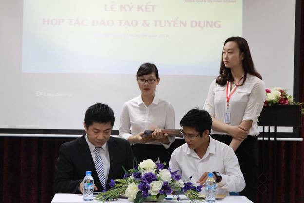 Doanh nghiệp cùng tham gia vào quá trình đào tạo sẽ mở ra nhiều cơ hội việc làm cho sinh viên. ảnh: Lê Phương. Doanh nghiệp cùng tham gia vào quá trình đào tạo sẽ mở ra nhiều cơ hội việc làm cho sinh viên. ảnh: Lê Phương.