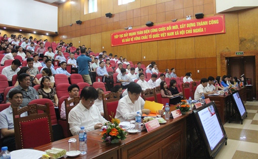 Hội nghị thu hút sự quan tâm của nhiều cán bộ ngành y tế, bảo hiểm xã hội. ảnh: moh.gov.vn Hội nghị thu hút sự quan tâm của nhiều cán bộ ngành y tế, bảo hiểm xã hội. ảnh: moh.gov.vn