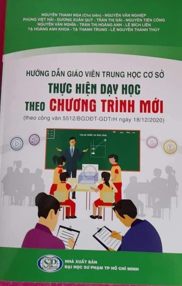 Các sách hướng dẫn đều được gắn thêm dòng chữ “theo Công văn 5512/BGDĐT-GDTrH ngày 18/12/2020” : Ảnh chụp màn hình. Các sách hướng dẫn đều được gắn thêm dòng chữ “theo Công văn 5512/BGDĐT-GDTrH ngày 18/12/2020” : Ảnh chụp màn hình.