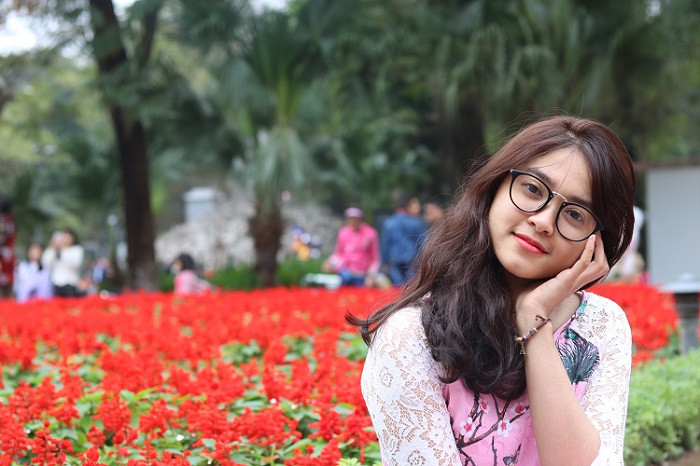 Trịnh Mỹ Linh cô sinh viên, xinh đẹp, nhiệt tình với những thành tích học tập đáng nể (Ảnh: nhân vật cung cấp).